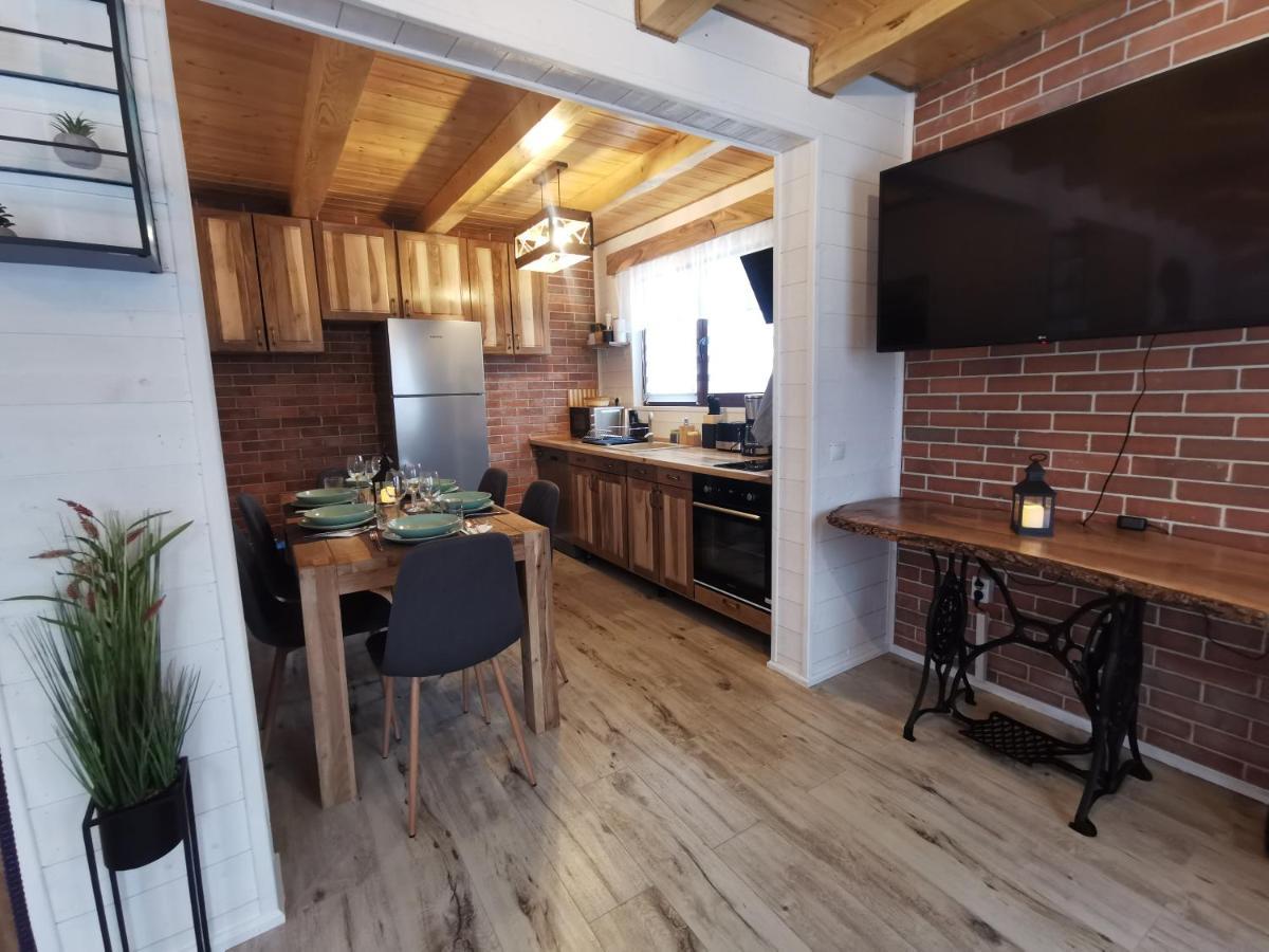 Bear'S Lair Chalet Порумбаку-де-Жос Екстер'єр фото